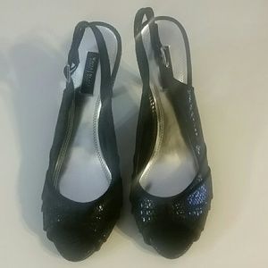 Barely used White house black  market heels